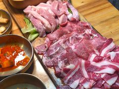 -金顺韩式烤肉·网红烤肉店(广利路店)