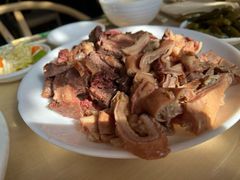 -闫家驴肉老店(华电一校店)