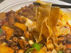 -谷丽羊肉串·新疆鲜货烧烤馆·清真·夜宵(长沙首店)