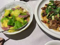 -彩云天云南餐厅