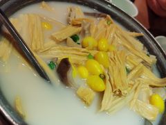 银杏果猪肚汤-渔家灯火(明湖店)