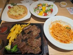 -菲滋意式餐厅(加州阳光二店)