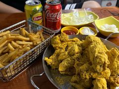 -BHC炸鸡(明洞总店)