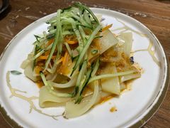 石河子凉皮-清真·玛丽亚新疆菜主题餐厅(浙江中路店)