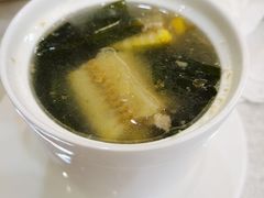 海带苗玉米猪骨汤-椿记烧鹅(叠彩店)