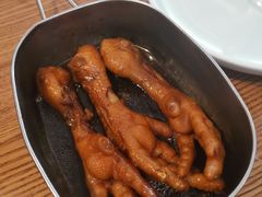 弄堂里的卤鸡爪-弄堂里·寻味杭州(湖滨银泰in77C区店)