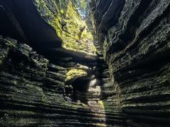 -梭布垭石林景区