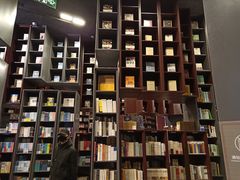 -当当梅溪书院(步步高梅溪新天地店)