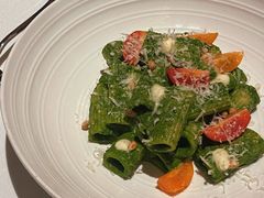 -Mogul Eatery·大亨餐酒馆