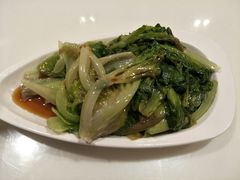 -新大咀港式茶餐厅(宝山万达店)