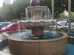 -锦龙国际酒店(天津奥体中心华苑地铁站店)