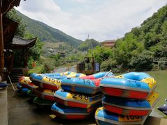 -浮盖山峡谷漂流