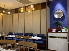 -楚山晓·湖北菜(武汉光谷K11店)