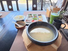 -丽江悦榕庄酒店-明月·雪山庭院餐厅