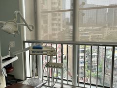 -极光口腔·矫正种植修复(锦江店)
