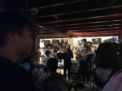 -南锣鼓巷吉他吧(鼓楼店)