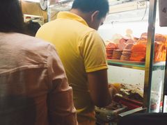-Bánh Mì Huynh Hoa