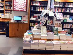 -西西弗书店&矢量咖啡(凯德晶萃广场店)