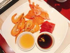 -东方滨江大酒店·滨江厅