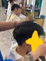 -卡尔诗·科技美肤连锁