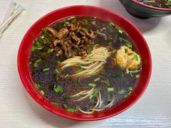 -小龙大肉面馆