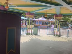 -小熊维尼历险之旅