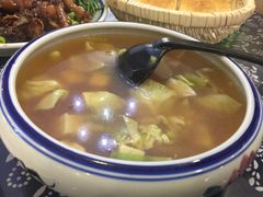 -八两八金·莱芜特色炒鸡(市南漳浦路店)