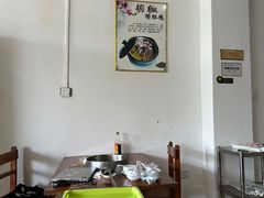 -15年老字号鑫鑫猪肚鸡·椰子鸡海南火锅(兴隆华侨农场店)