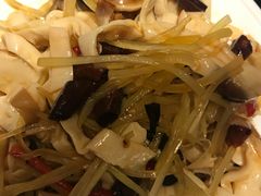 -皇城根北京风味主题餐厅(滨海万达店)