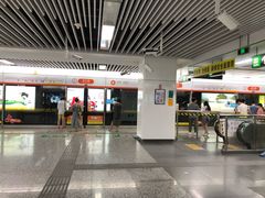 -盈丰路(地铁站)