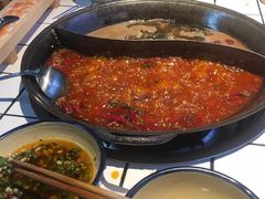 -瓜西西重庆火锅(花溪店)