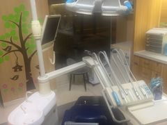 -上海仁爱医院口腔科 · 种植