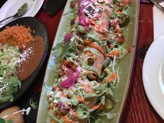 -Pistolera Mexican Cantina女枪手墨西哥餐厅(碧云路店)