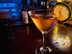 -南京天堂隔壁酒吧