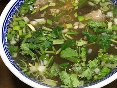 -崇德楼水盆牛羊肉泡馍馆(文艺路店)