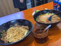 -鲜笃面(肇嘉浜路店)