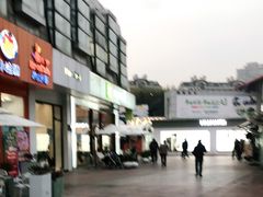 -证大大拇指广场(芳甸路店)