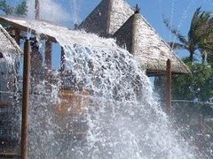 -三亚海棠湾南田温泉神龙谷