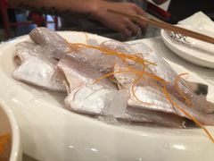 -DaLongYi Hot Pot 大龙燚火锅