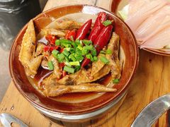 -老街·稳拈老火锅(海椒市店)