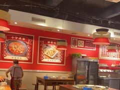 大堂-老哥门肥肠鱼(鱼嘴店)