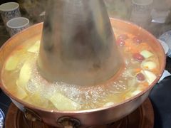 -京悦南门涮羊肉·羊蝎子火锅(田林路店)