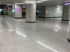 -螃蟹岬(地铁站)