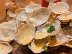 -何记花甲(海岸城旗舰店)
