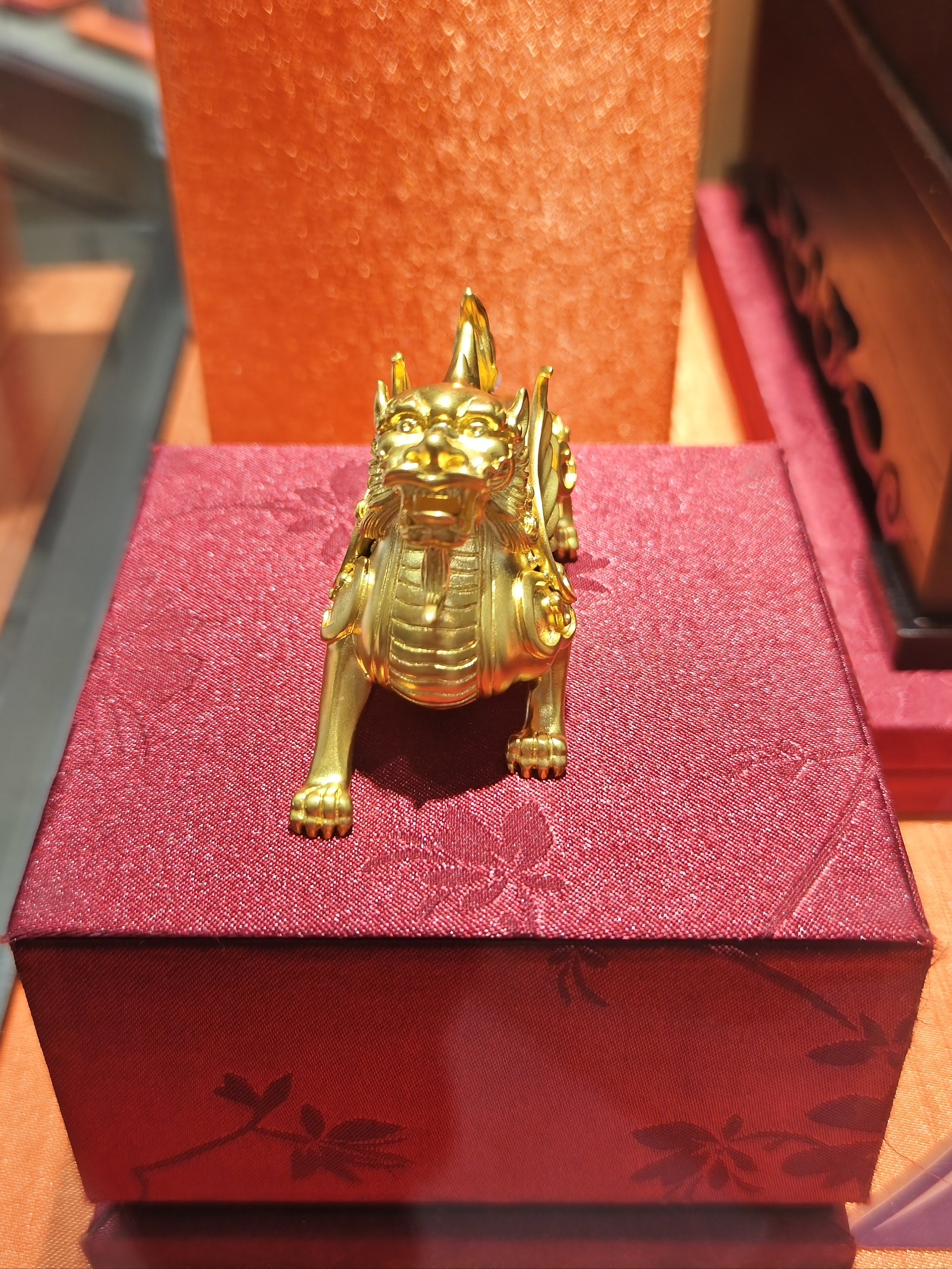 抖音上买黄金貔貅=抖音里面卖黄金的是真的吗?