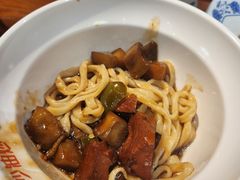 -老天桥酱肉烧饼夹肘子(天桥店)