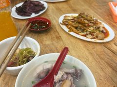 -雷祖芳老妈蹄花店