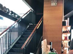 -星巴克臻选(宁波世纪东方广场店)