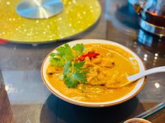 咖喱时蔬配手抓饼-若蘭慈·无国界素食料理(欢乐海岸店)