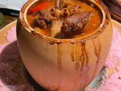 灶膛罐罐牛腩-吃饭皇帝大(长宁龙之梦店)